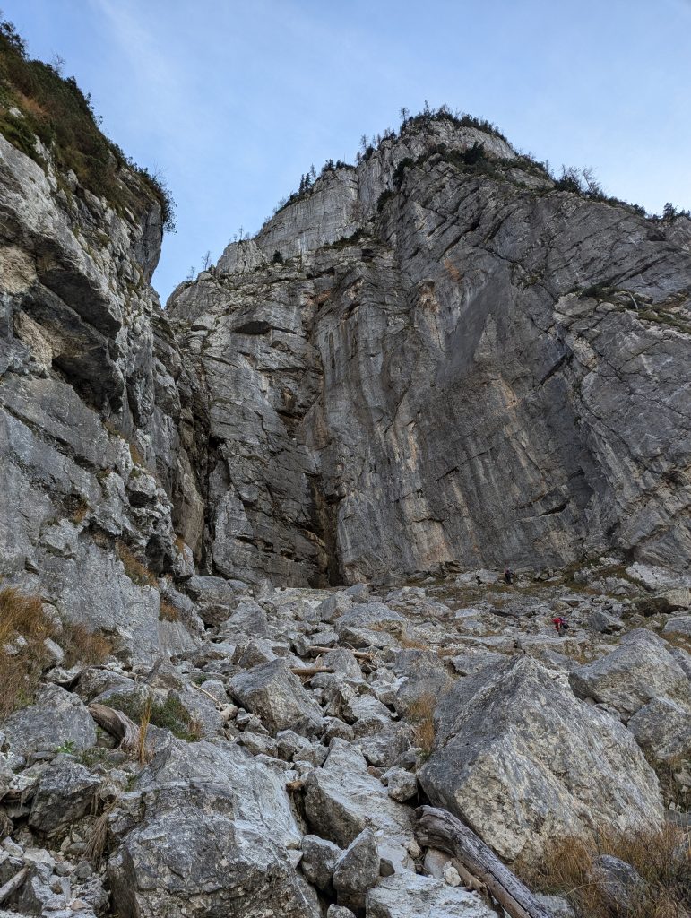 Kessel oberhalb der Koppenwinkelalm